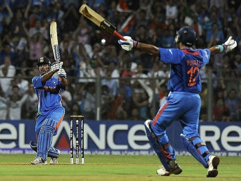 ms-dhoni-afp_806x605_51483551200.jpg (806×605)
